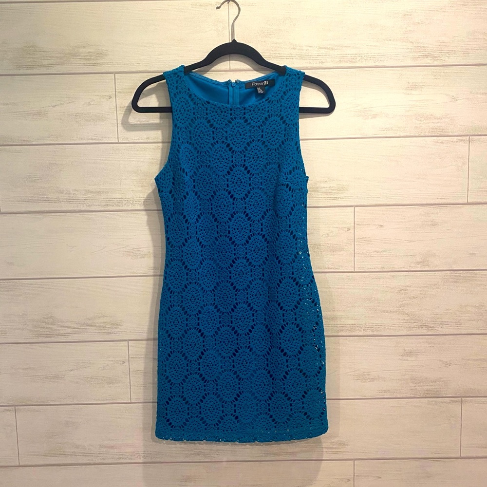 Sleeveless eyelet dress